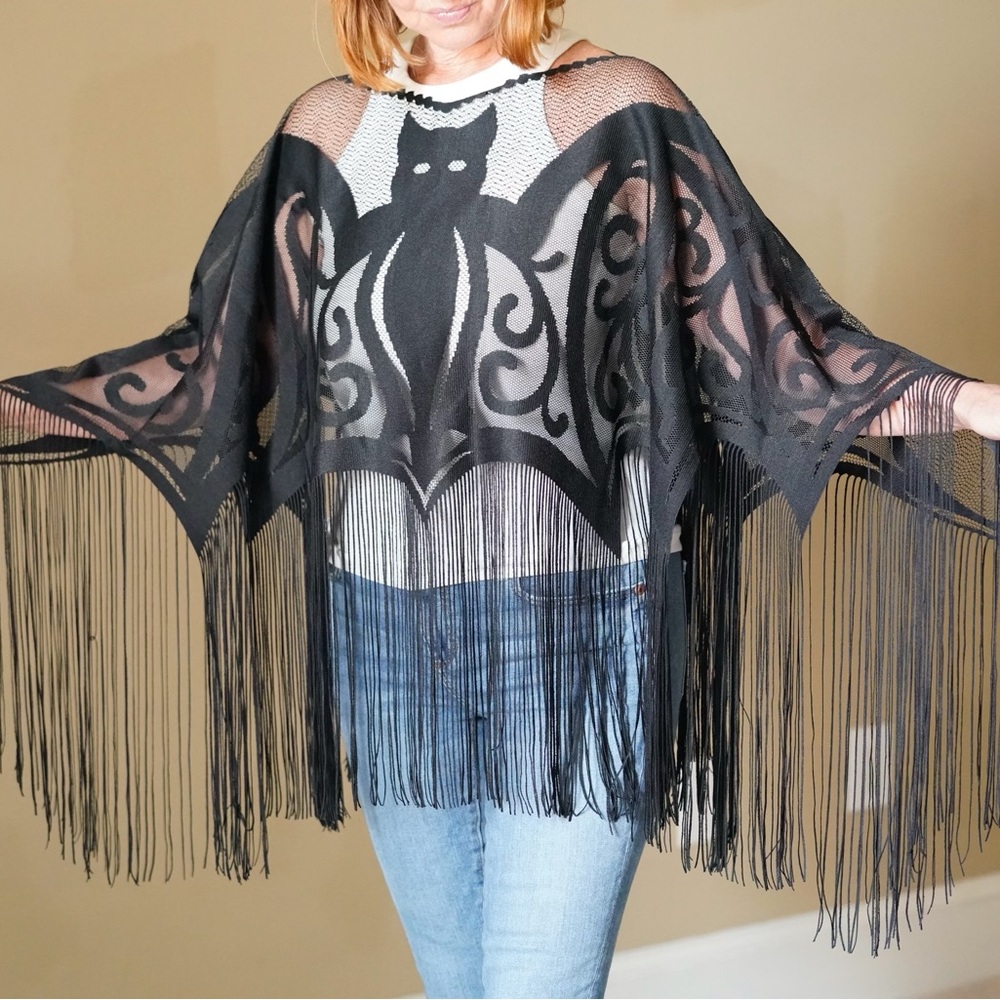 Elegant Black Bat Fringe Poncho